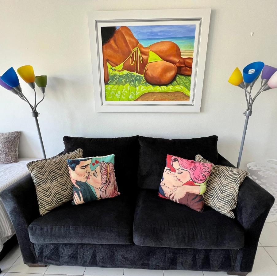 Hobie Oceanfront Apartment At Isla Verde San Juan Exterior foto
